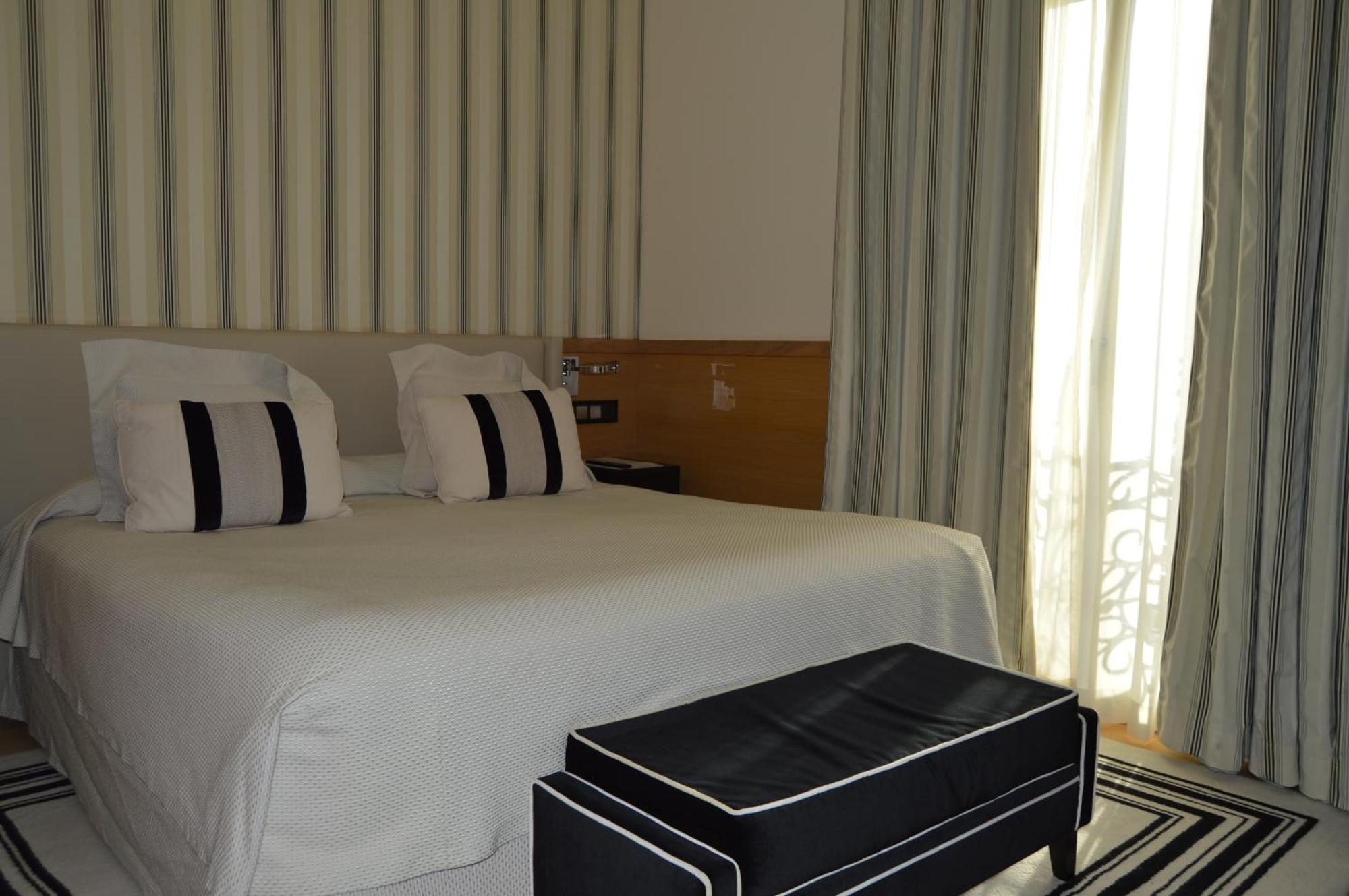 Suite Junior con cama supletoria